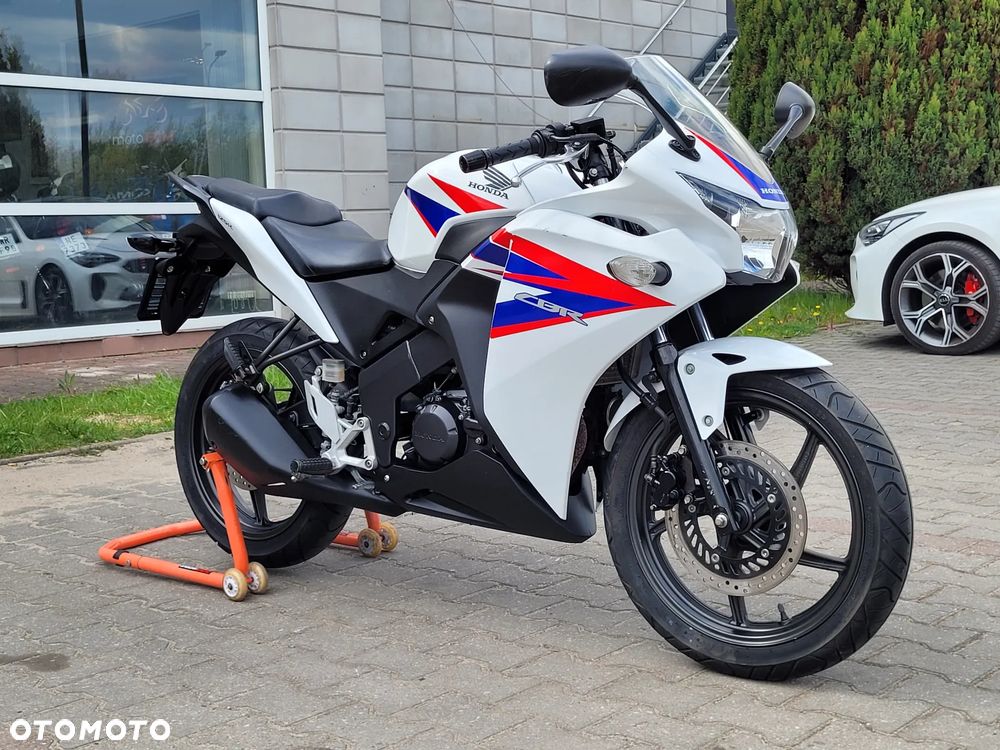 Honda CBR - 11