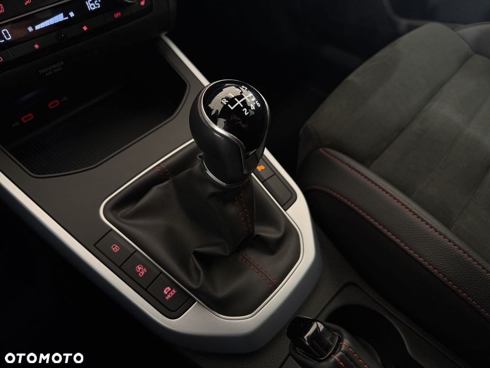 Seat Arona - 28