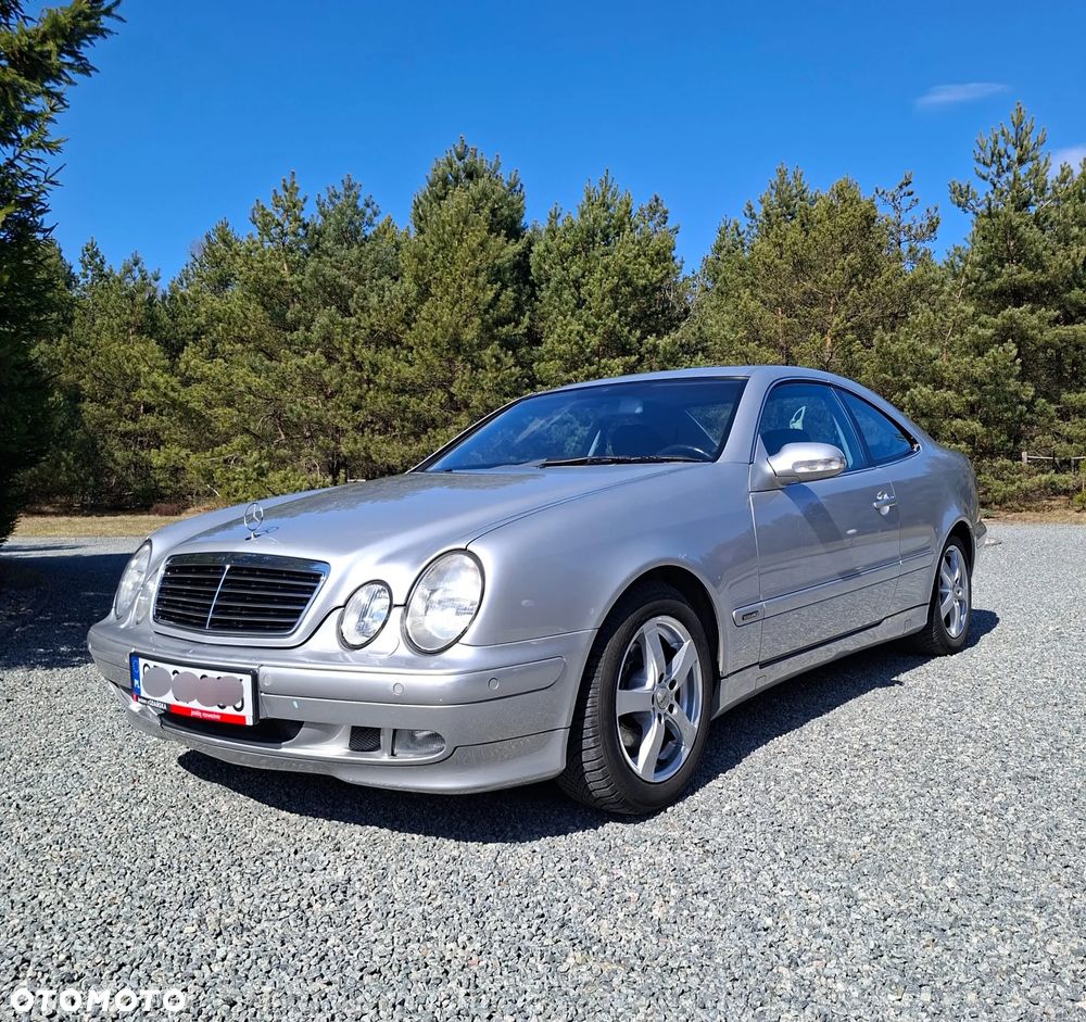 Mercedes-Benz CLK - 9