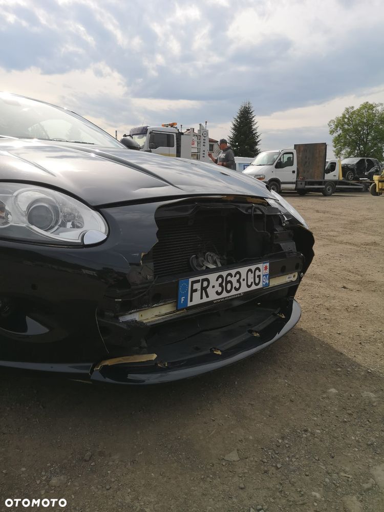 Jaguar XK - 23