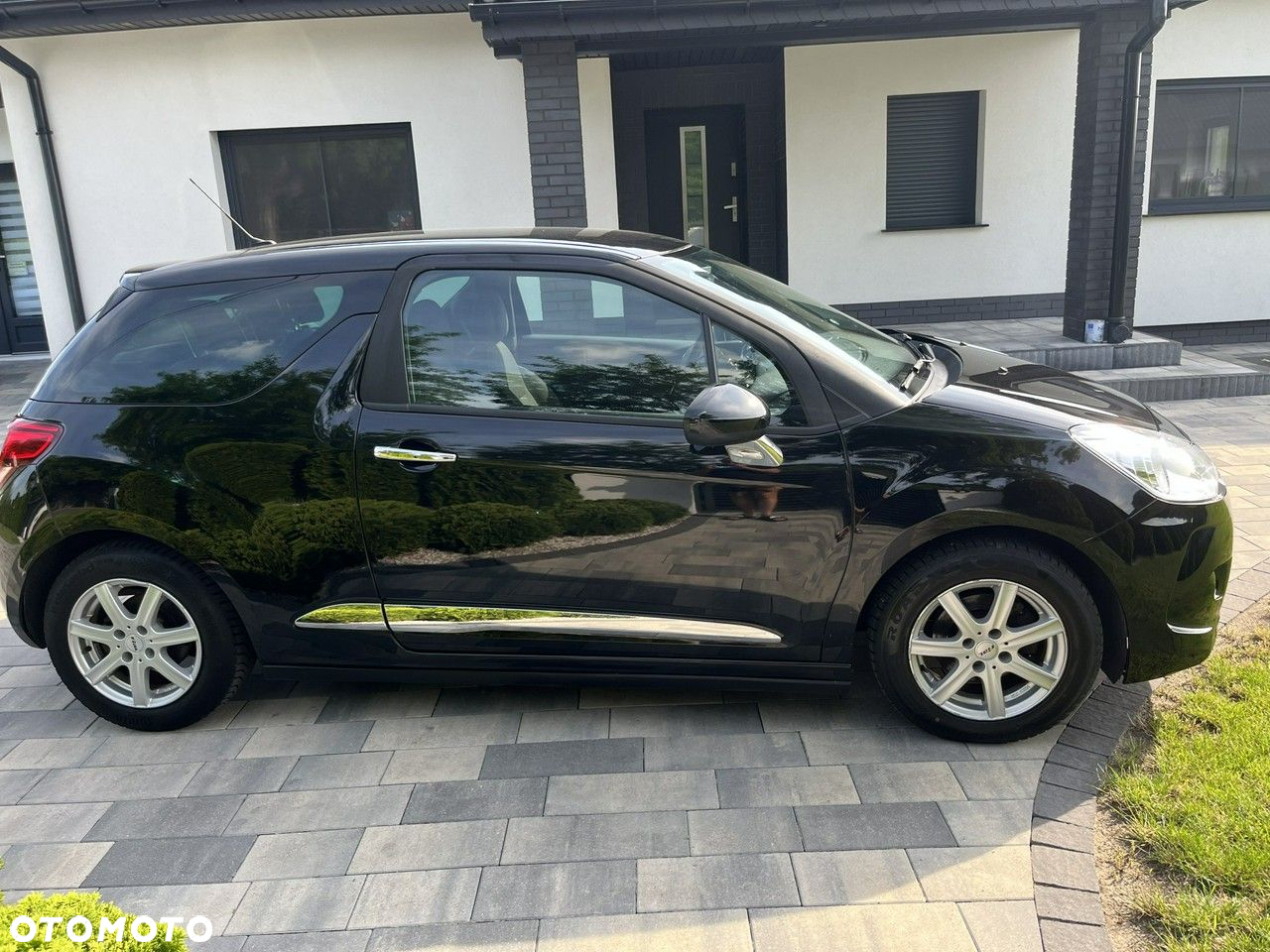 Citroën DS3 BlueHDi 100 CONNECTED CHIC - 26