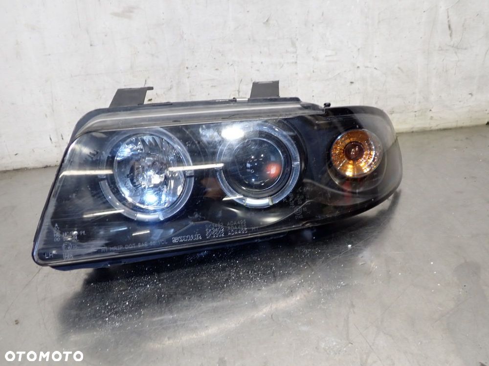 LAMPA LEWA PRZEDNIA SOCZEWKA AUDI A4 B5 - 1