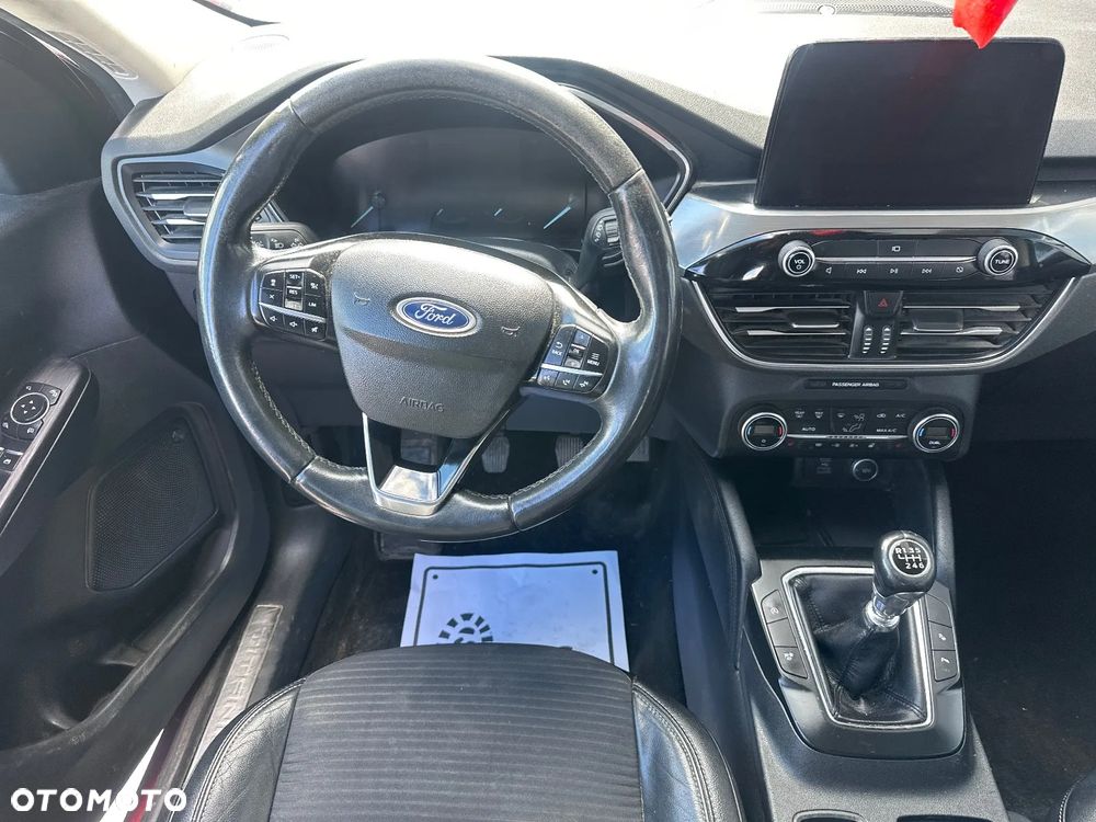 Ford Kuga 2.0 EcoBlue mHEV FWD Titanium - 18