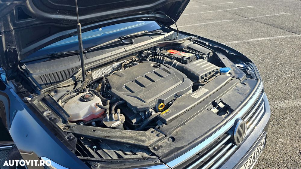 Volkswagen Passat 2.0 TDI DSG Highline - 15