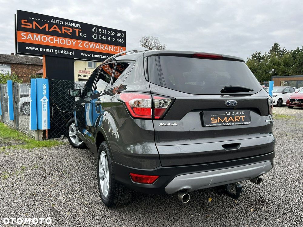 Ford Kuga 1.5 EcoBoost 2x4 Trend - 4