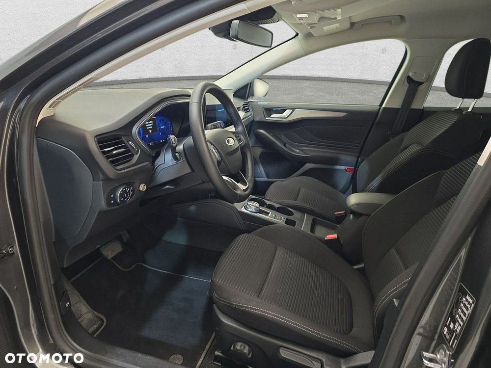 Ford Focus - 11