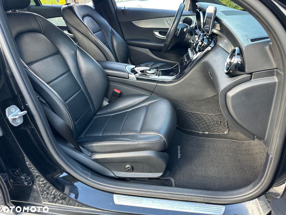 Mercedes-Benz Klasa C 300 7G-TRONIC Avantgarde - 8
