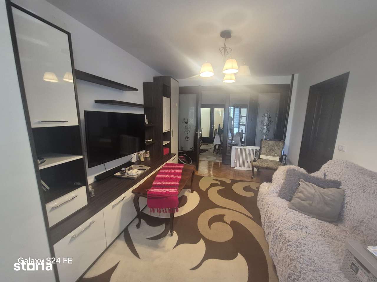 Apartament modern cu 3 camere de închiriat – Zona Mihai Eminescu — fotografia 1