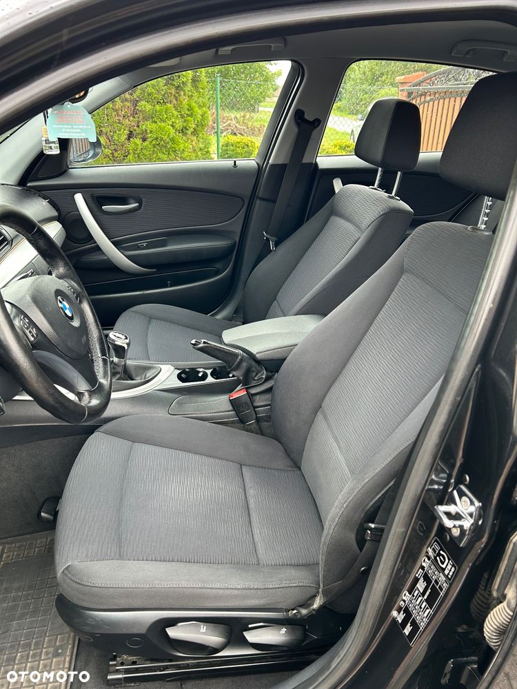 BMW Seria 1 118d - 12