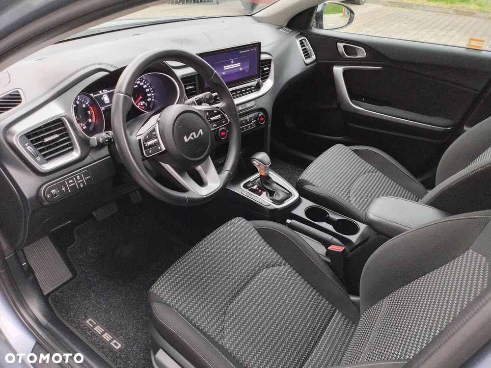 Kia Ceed 1.5 T-GDI M DCT - 9