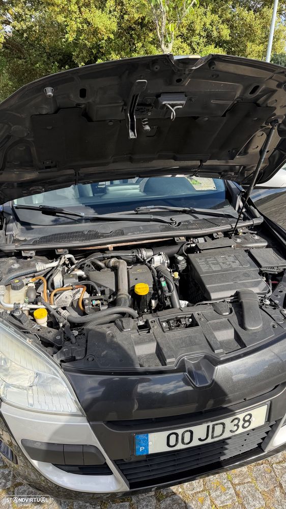 Renault Mégane Coupe 1.5 dCi Dynamique - 13