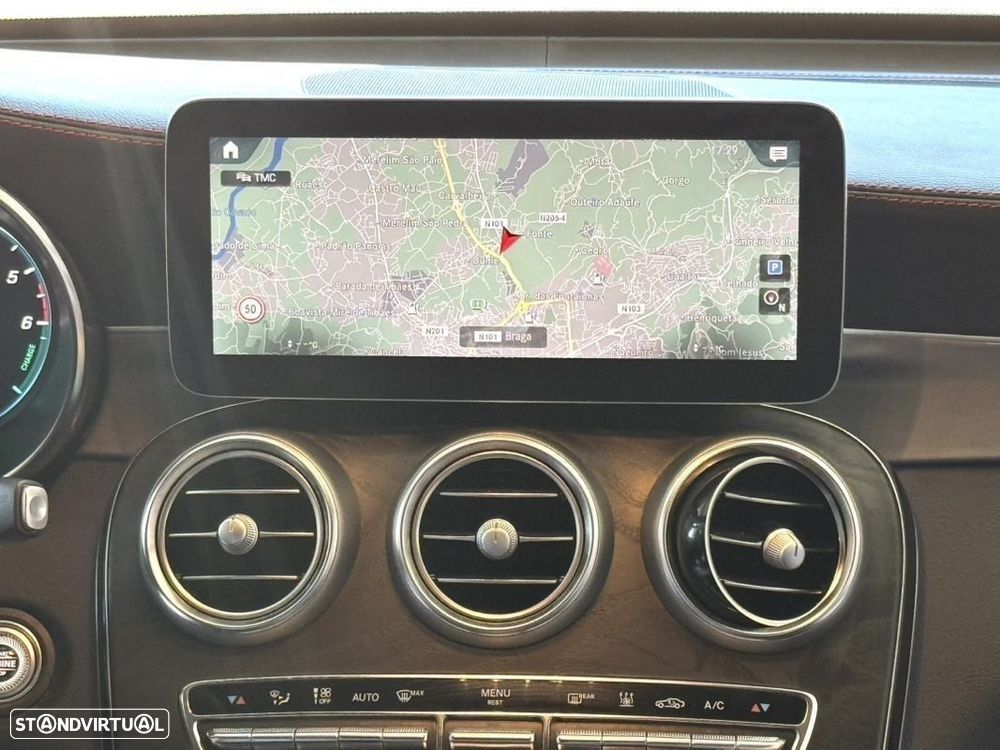 Mercedes-Benz GLC 300 e 4Matic - 13