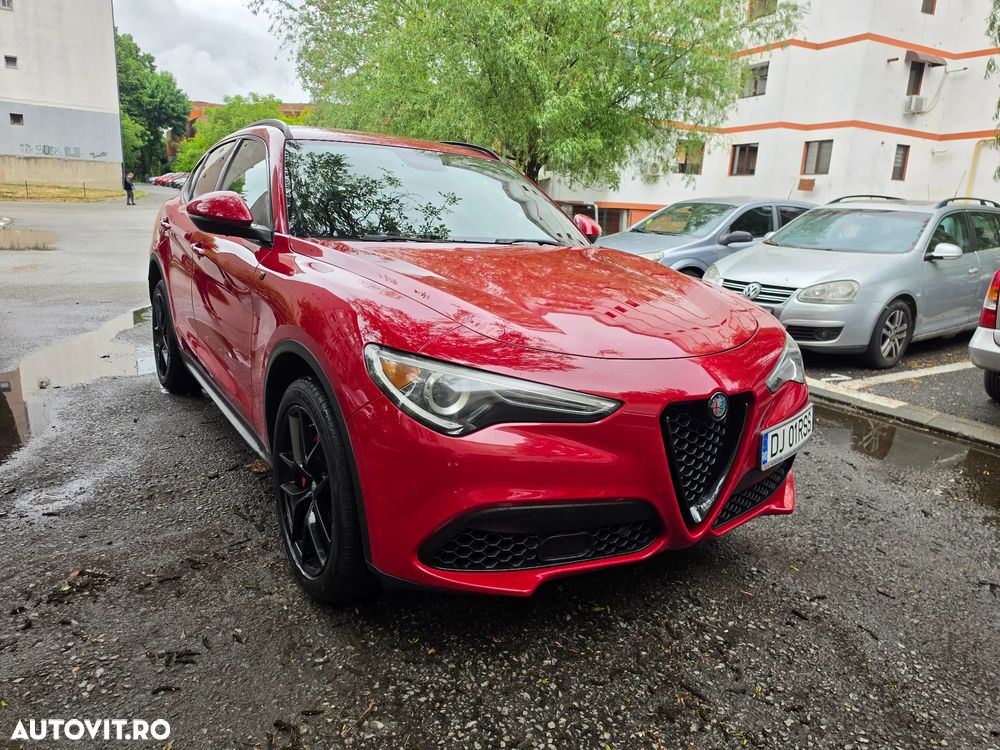 Alfa Romeo Stelvio 2.0 Turbo 16V AT8-Q4 Veloce Ti - 5