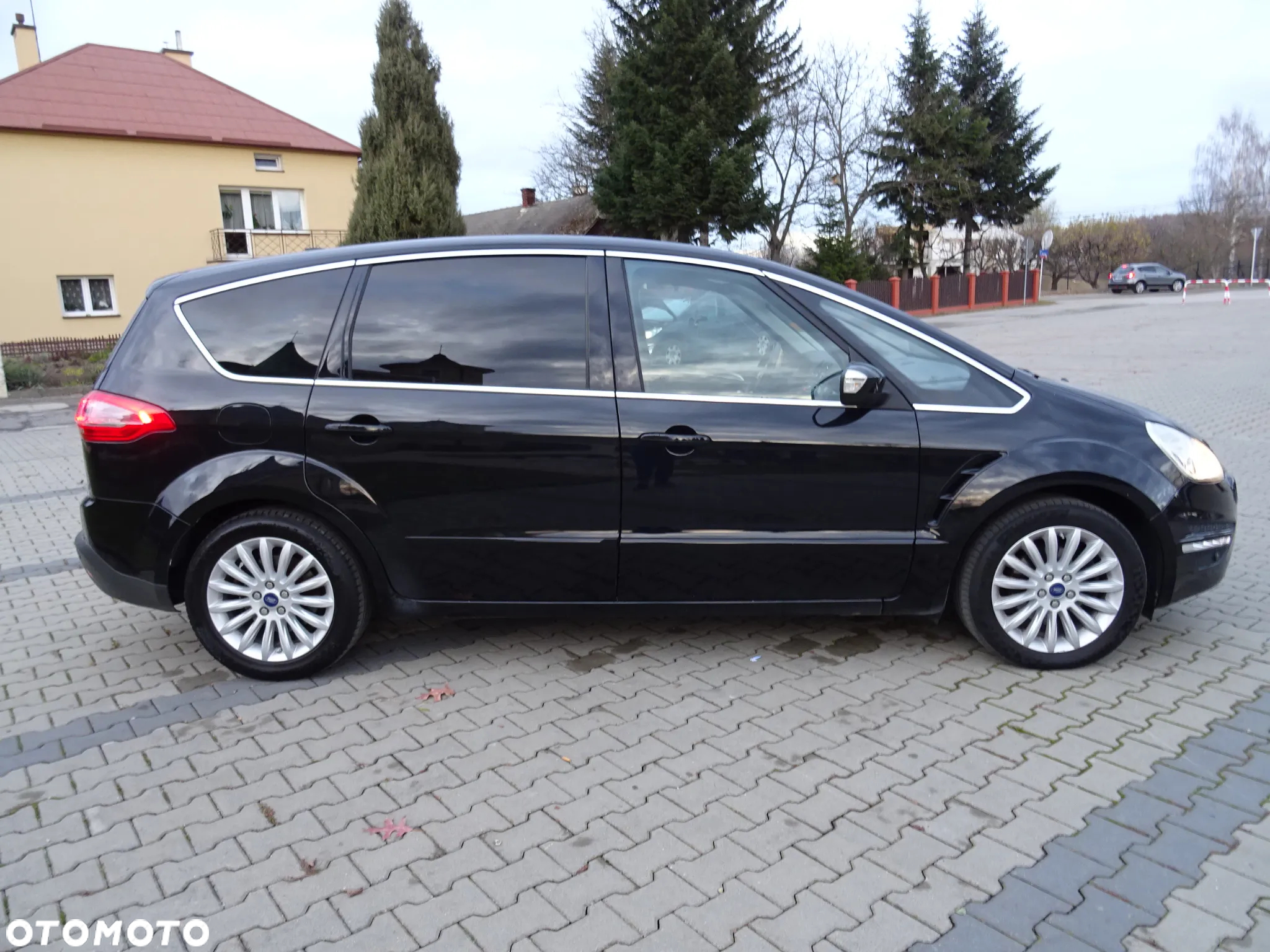 Ford S-Max 2.0 TDCi DPF Titanium - 4