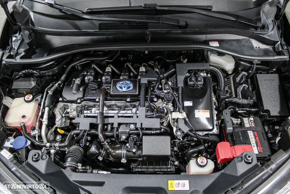 Toyota C-HR 1.8 HSD Comfort+P.Style - 24