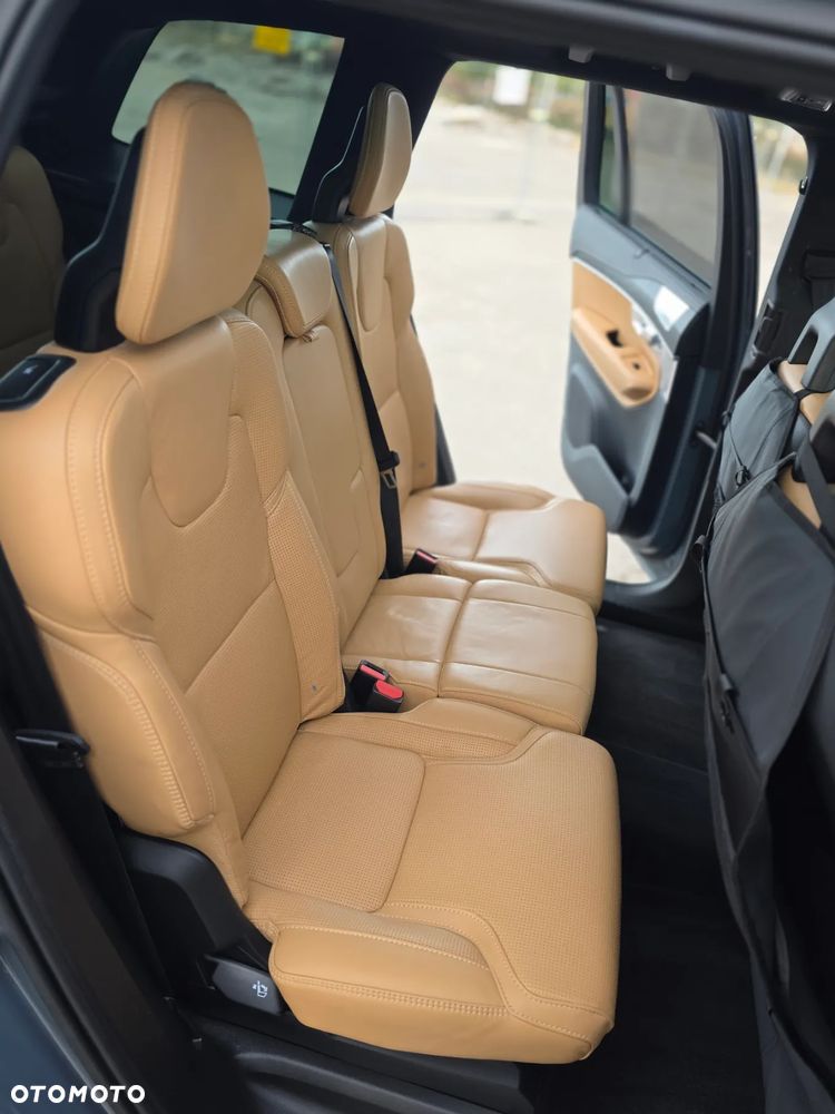 Volvo XC 90 B5 D AWD Inscription 7os - 8