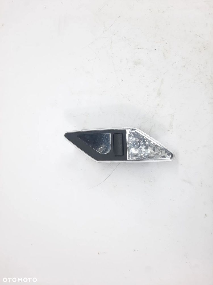 BMW 3 E46 COUPE CABRIO LAMPKA OŚWIETLENIE KABINY LEWY TYŁ 8375585 - 3