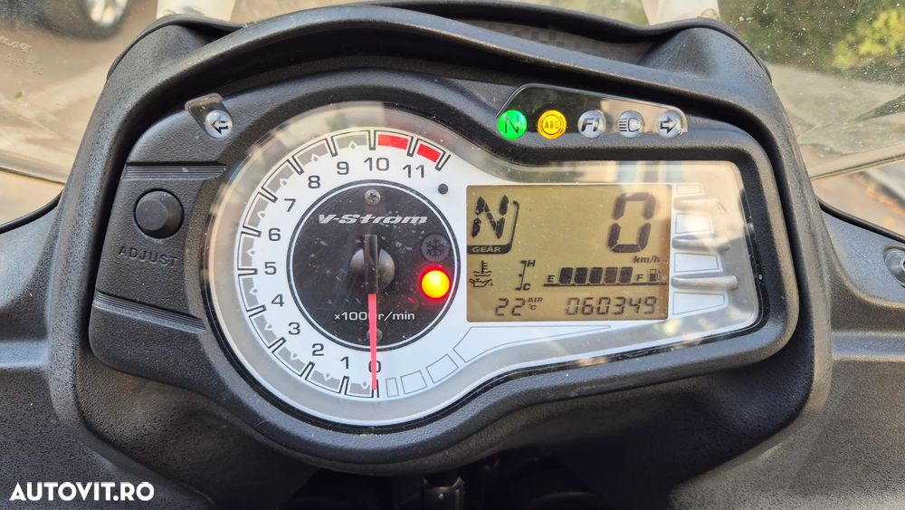 Suzuki DL 650 V-Strom - 11