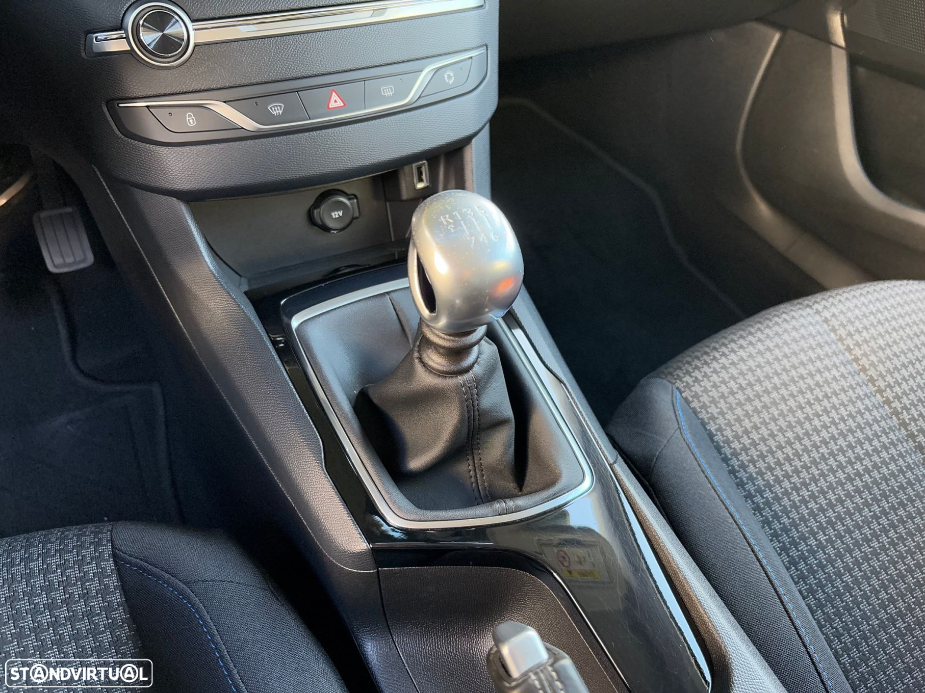 Peugeot 308 SW 1.5 BlueHDi Style - 33