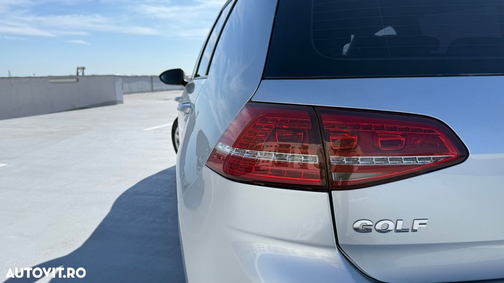 Volkswagen Golf 1.6 TDI BlueMotion Technology Comfortline - 3