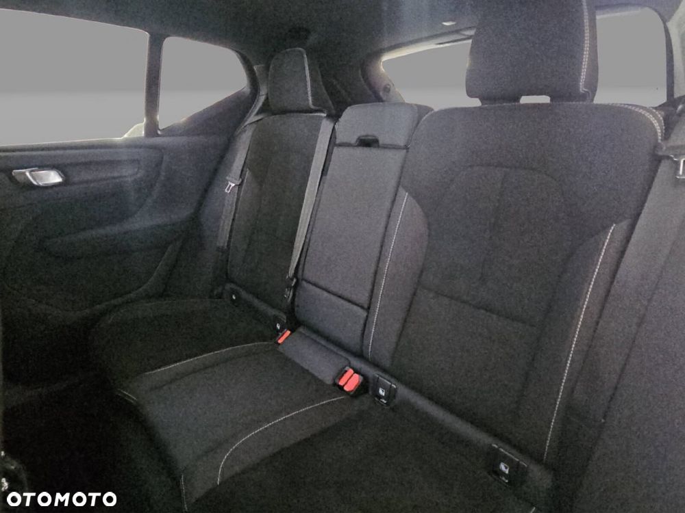 Volvo XC 40 - 10