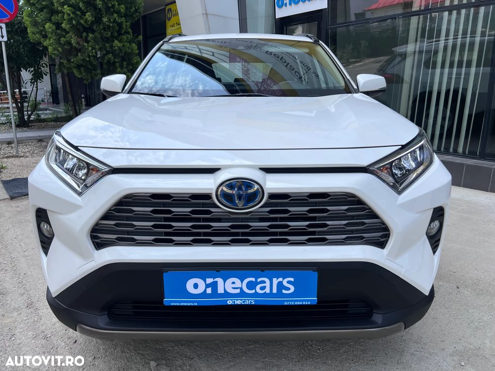 Toyota RAV4 - 10
