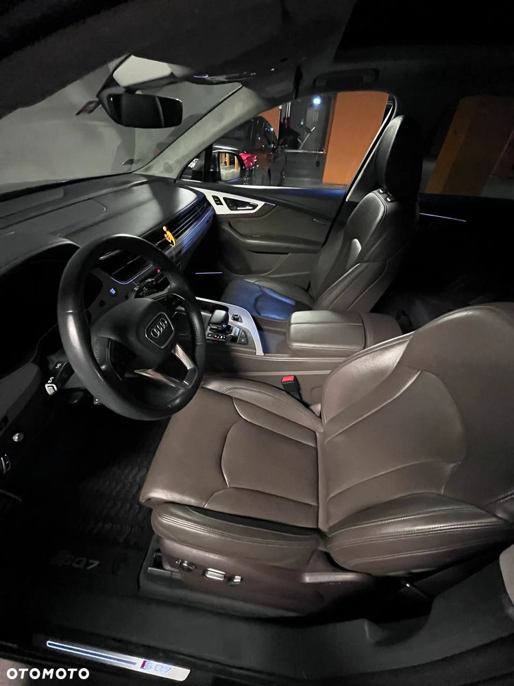 Audi SQ7 TDI Quattro Tiptronic - 12