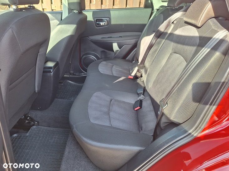 Nissan Qashqai 1.6 360 - 24