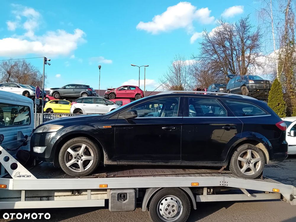 *FORD MONDEO MK4 KOMBI* Samochód na części - 1
