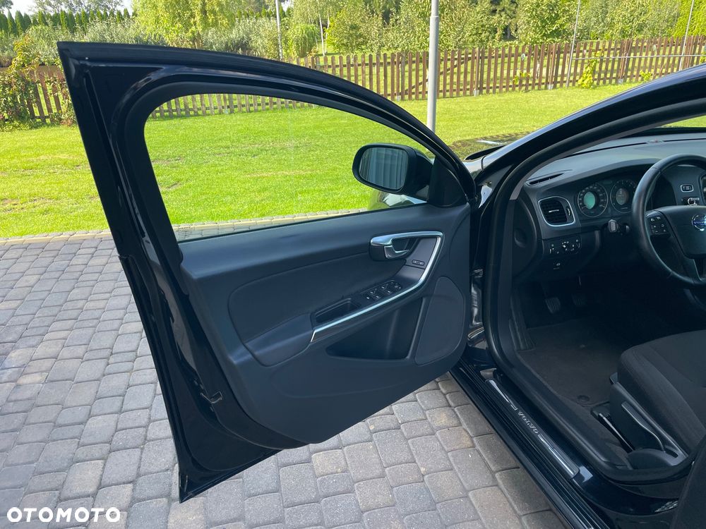 Volvo S60 - 19