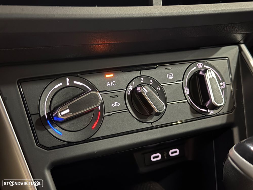 VW Polo 1.0 TSI Urban DSG - 6