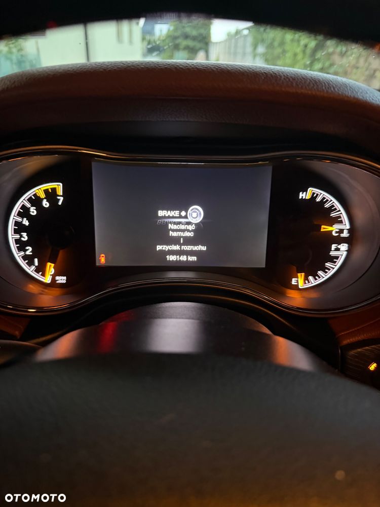 Jeep Grand Cherokee 5.7 V8 Summit - 16
