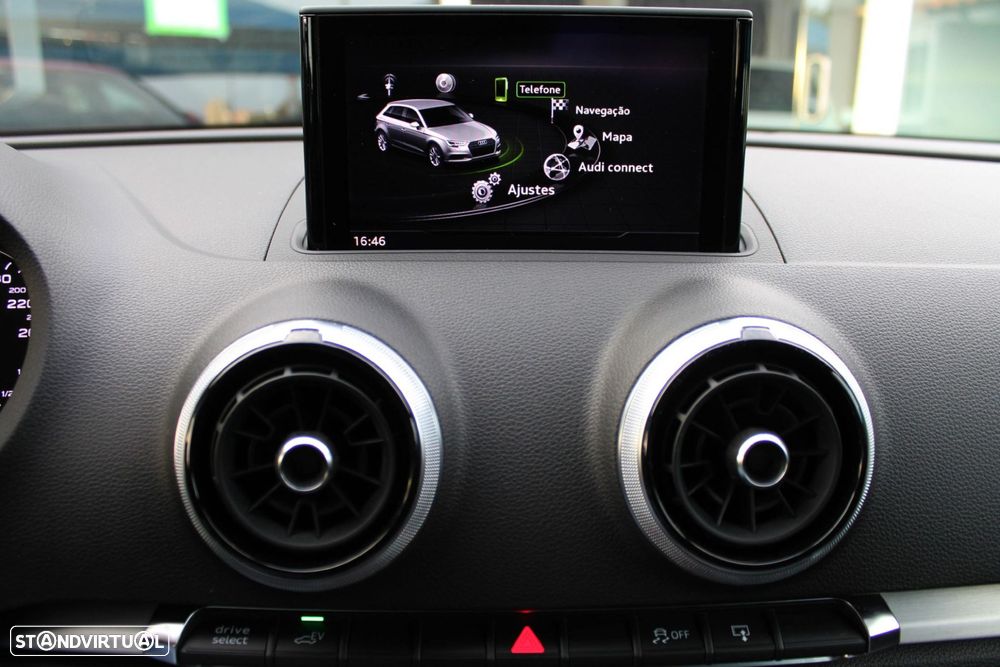 Audi A3 Sportback e-tron 1.4 TFSI S-line S tronic - 28