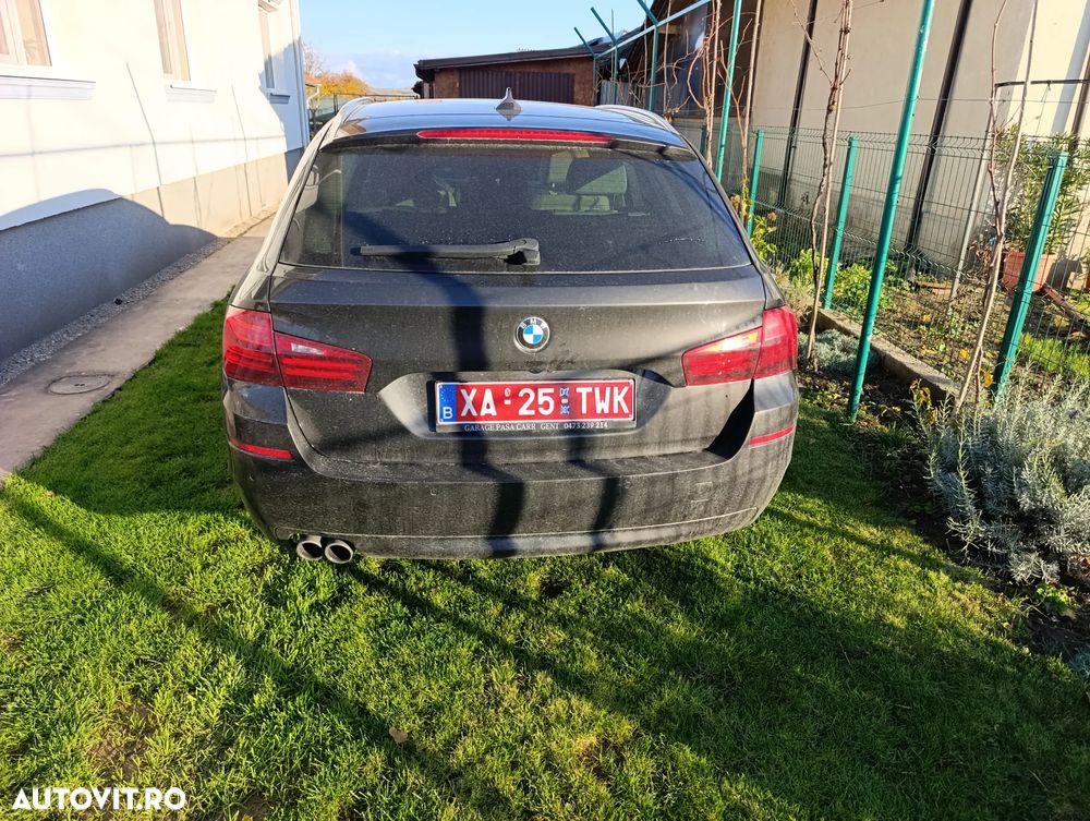 BMW Seria 5 520d Touring Aut. Luxury Line - 2