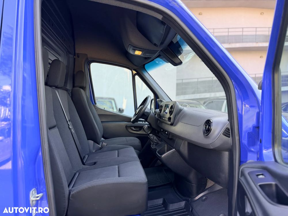 Mercedes-Benz Sprinter Standard HA - 16