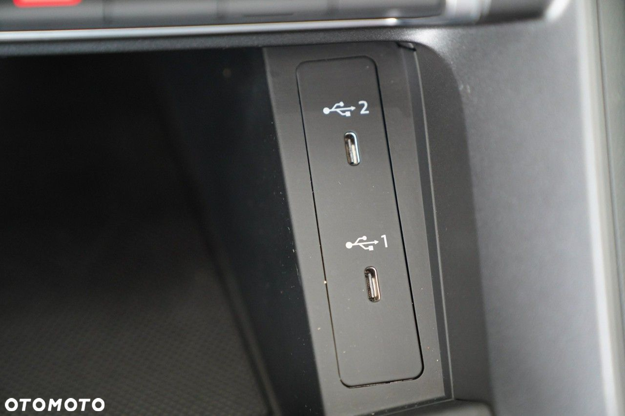 Audi Q3 Sportback - 31