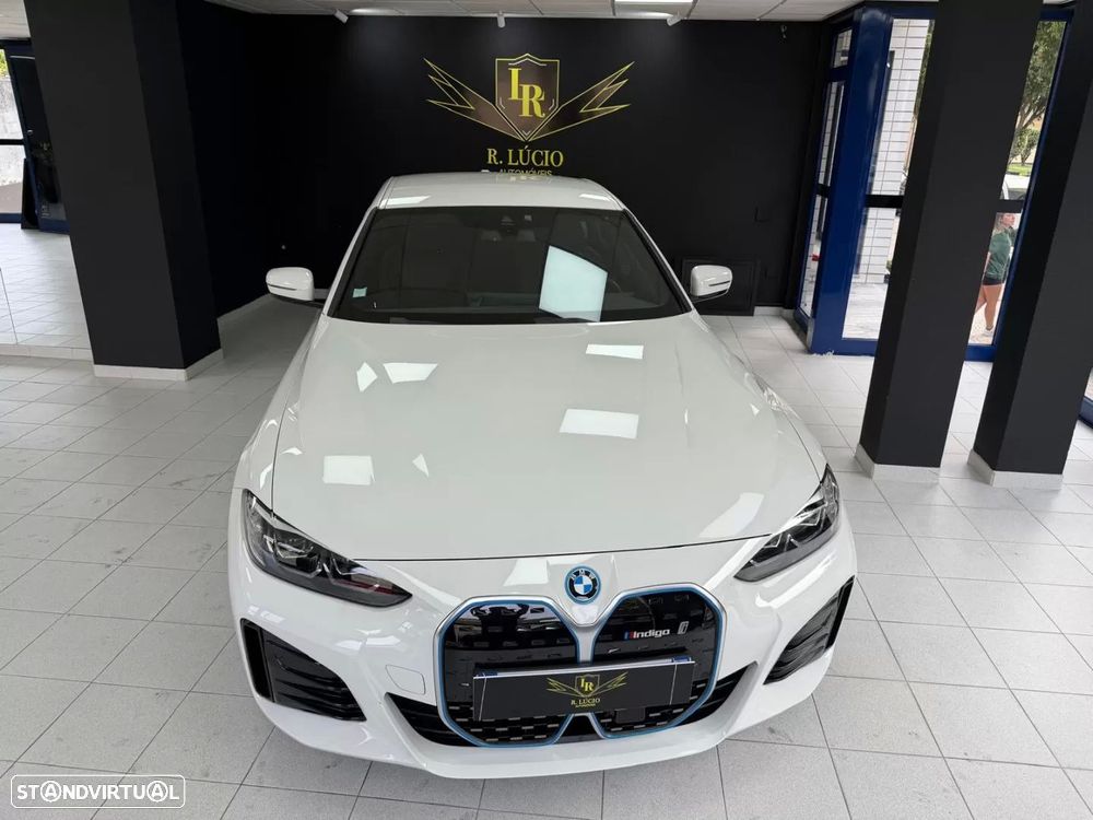 BMW i4 eDrive35 Pack Desportivo M - 11