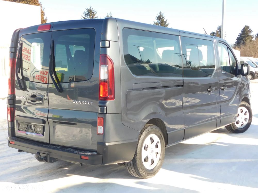 Renault Trafic - 2