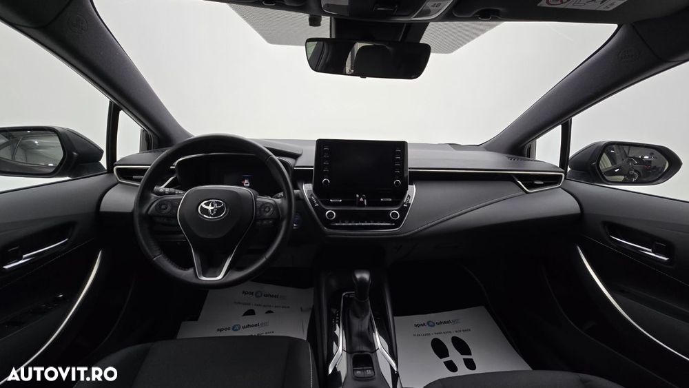 Toyota Corolla - 14