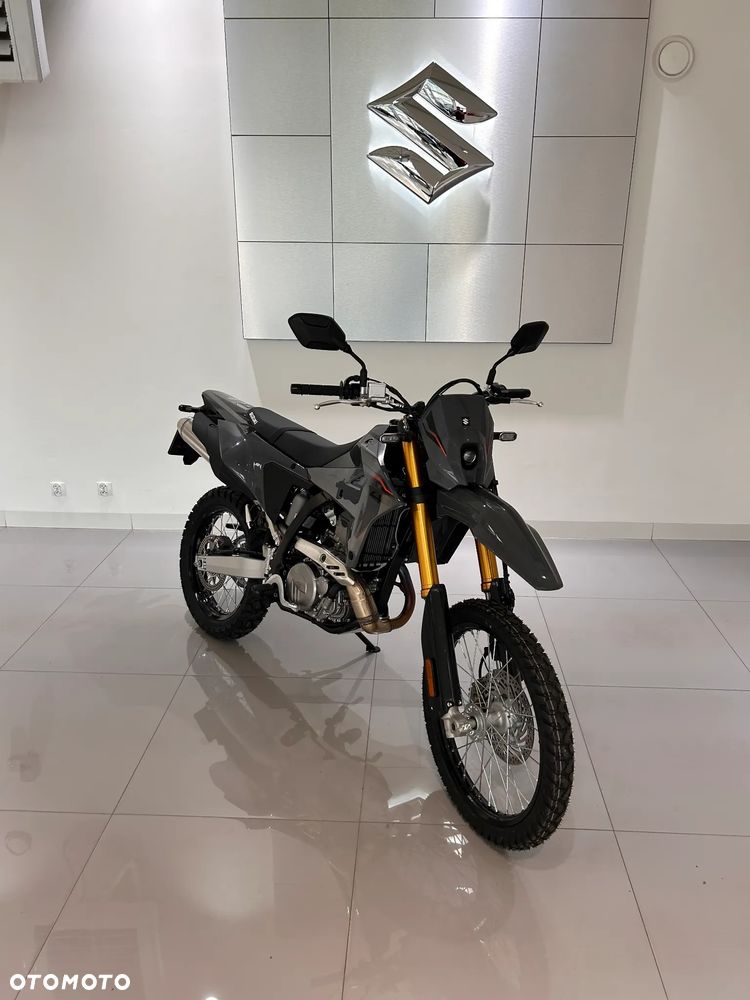 Suzuki DR-Z - 1
