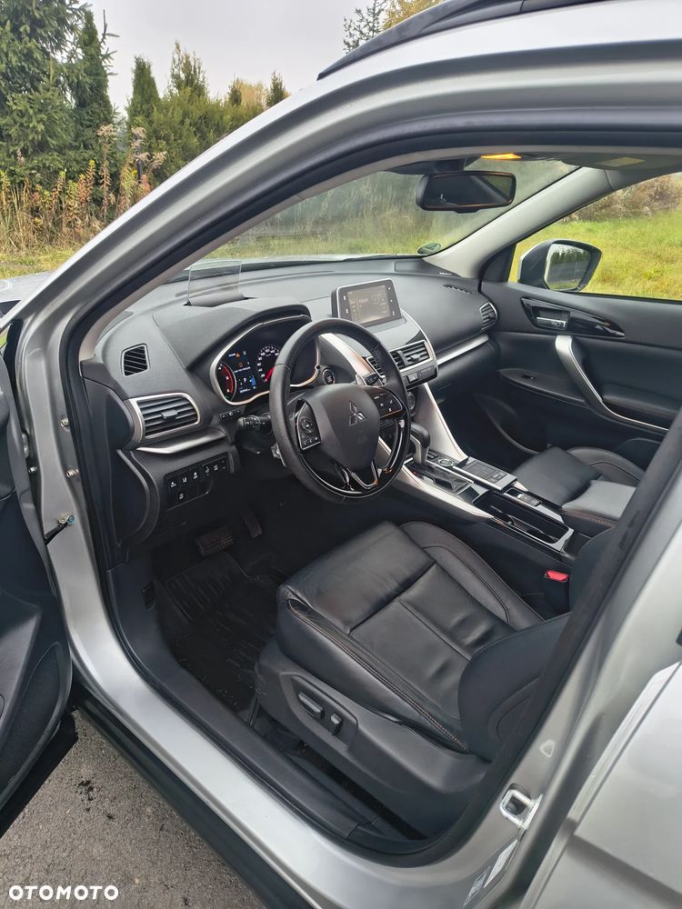 Mitsubishi Eclipse Cross - 3