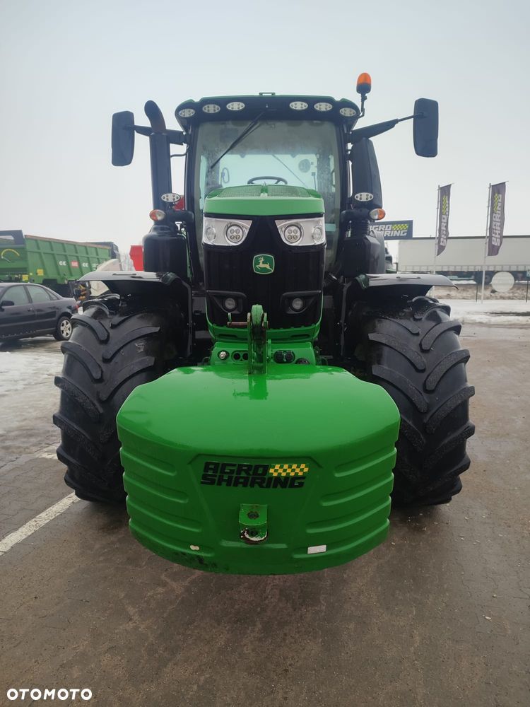 John Deere 6R250 - 8