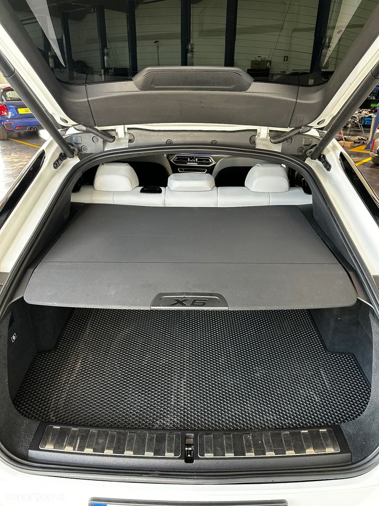 BMW X6 - 20