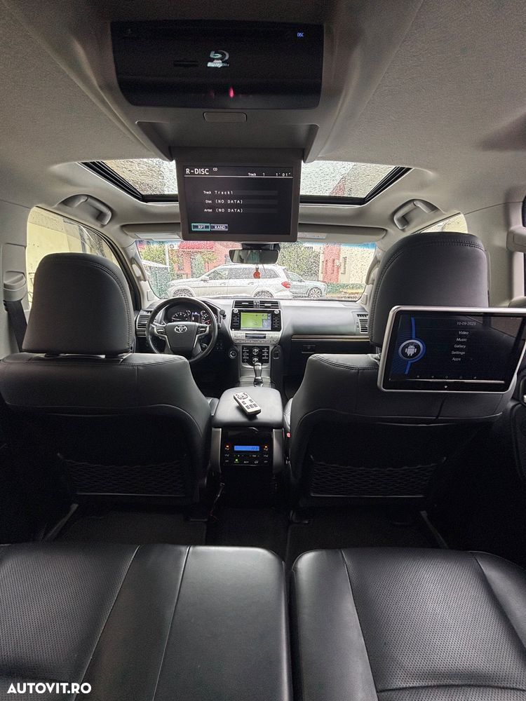 Toyota Land Cruiser 2.8l Turbo D-4D A/T AVS Luxury - 9