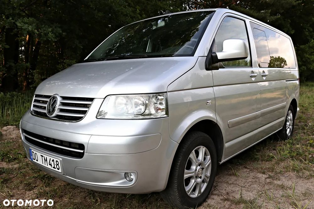 Volkswagen Multivan - 18