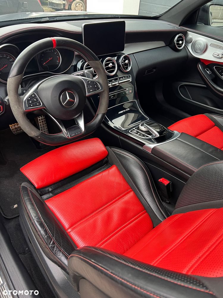 Mercedes-Benz Klasa C AMG 63 S - 13