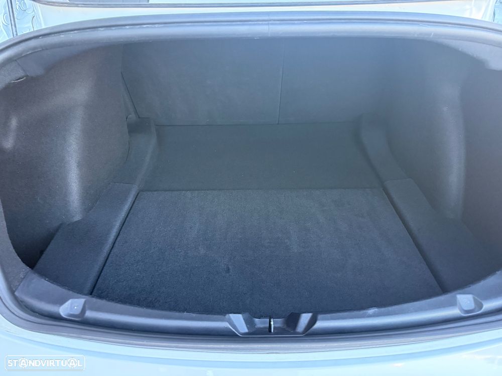 Tesla Model 3 AWD Dual Motor Performance - 10