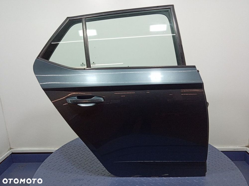 SKODA FABIA III 6V HB DRZWI TYŁ PRAWE TYLNE LF7Y - 1