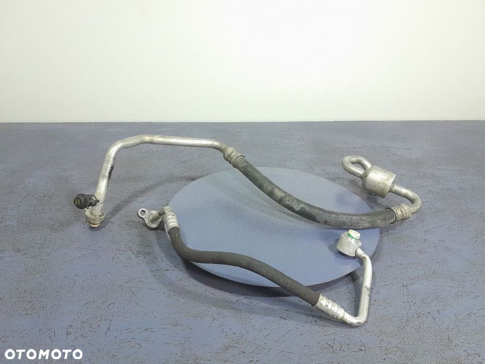 VOLVO V40 II 1.6 D2 115 KM PRZEWODY RURKI KLIMATYZACJI 2 SZT - 1