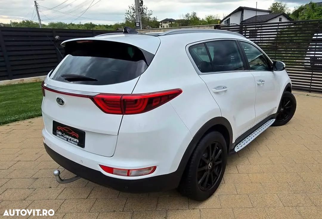 Kia Sportage 2,0 CRDI AWD Aut. Platinum - 4